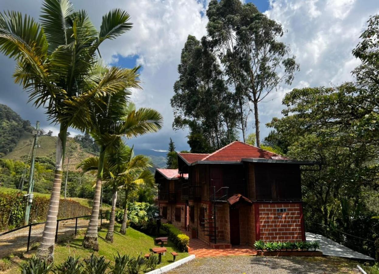 El Cielo Jardin Hotel Buitenkant foto